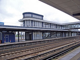 Wikipedia - Ashford International railway station
