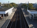 Wikipedia - Hackney Wick railway station