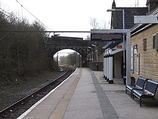Wikipedia - Hadfield railway station