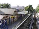 Wikipedia - Harrietsham railway station