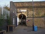Wikipedia - Hither Green railway station
