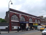 Wikipedia - Kentish Town railway station