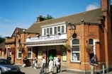Wikipedia - Letchworth Garden City railway station
