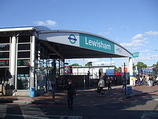 Wikipedia - Lewisham railway station