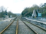 Wikipedia - Llandeilo railway station