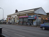 Wikipedia - New Cross Gate railway station