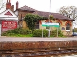 Wikipedia - North Camp railway station