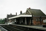 Wikipedia - Oulton Broad North railway station