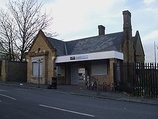 Wikipedia - Plumstead railway station