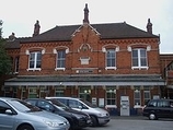 Wikipedia - Purley railway station