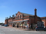 Wikipedia - Salisbury railway station