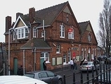 Wikipedia - Streatham Common railway station