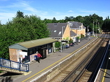 Wikipedia - Sunningdale railway station