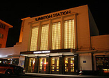 Wikipedia - Surbiton railway station
