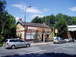 Wikipedia - Trafford Park railway station