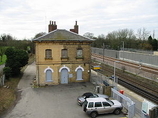 Wikipedia - Westenhanger railway station