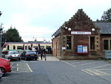 Wikipedia - Bishopton railway station