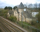 Wikipedia - Adwick railway station