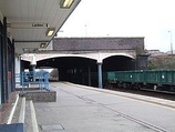 Wikipedia - Burton-on-Trent railway station