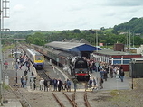 Wikipedia - Carmarthen railway station