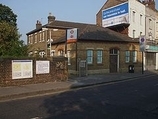 Wikipedia - Crouch Hill railway station
