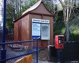 Wikipedia - Denham Golf Club railway station