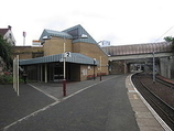 Wikipedia - Exhibition Centre railway station