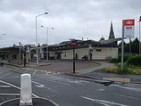 Wikipedia - Feltham railway station